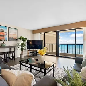 spacious-waikiki-beach-2br-ocean-view-free-parking.hotelsinhawaii.org/